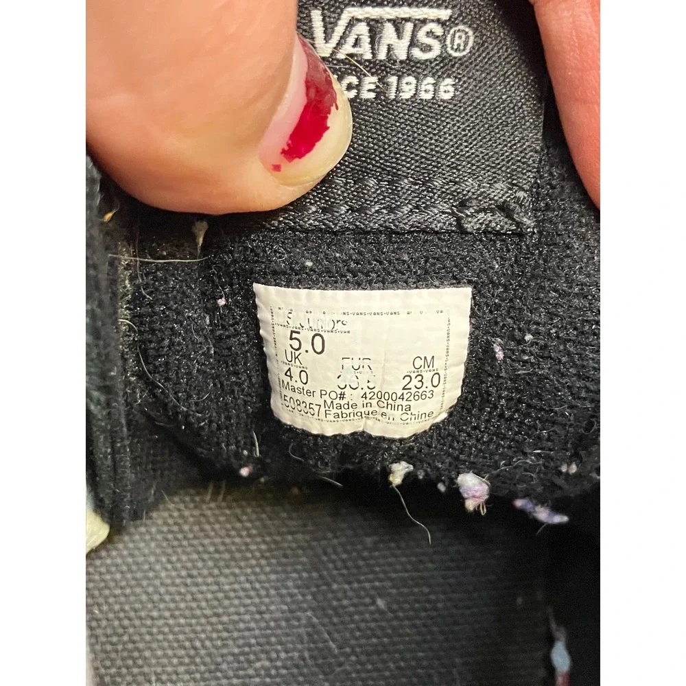 Vans black animal‎ print hightop sneakers US Juniors size 5 skateboard casual